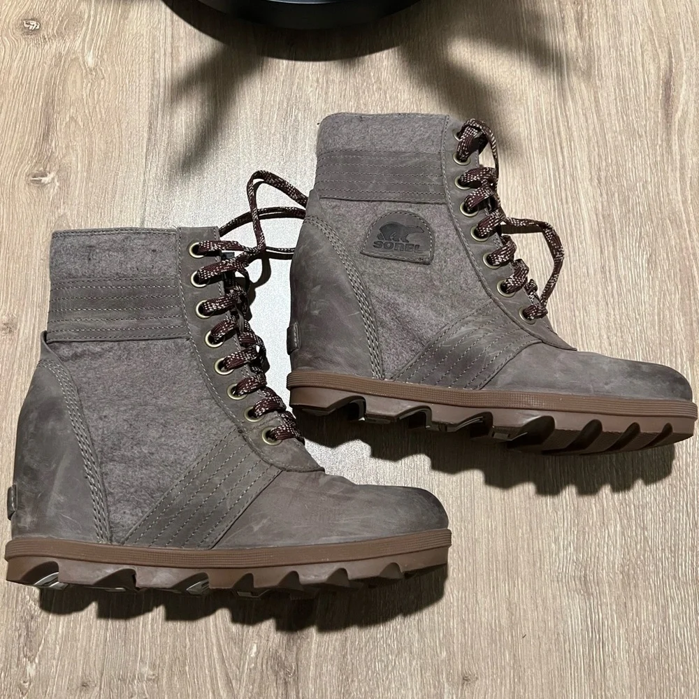 Sorel Lexie Wedge Boot - Picture 1 of 7